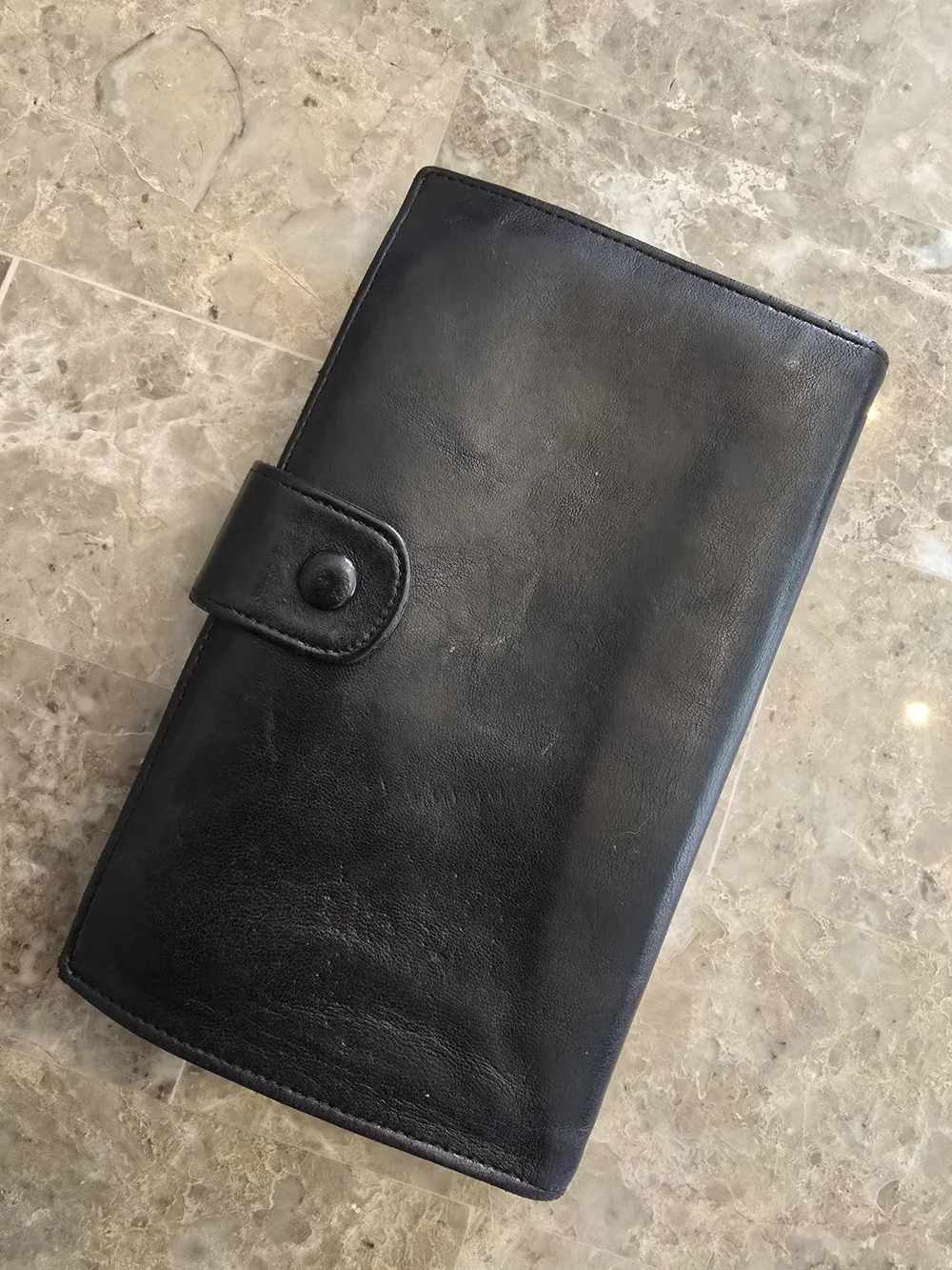 Vintage Chanel Caviar Leather Wallet